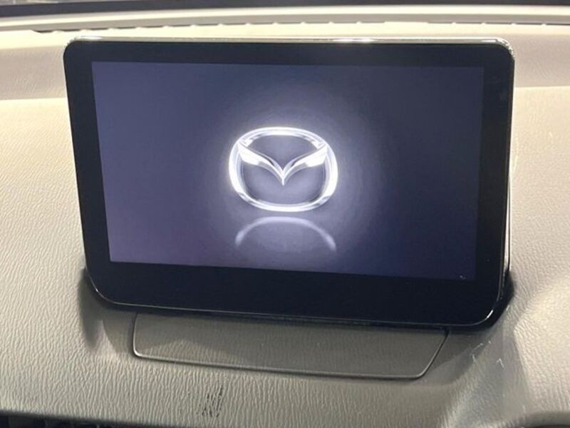 MAZDA2