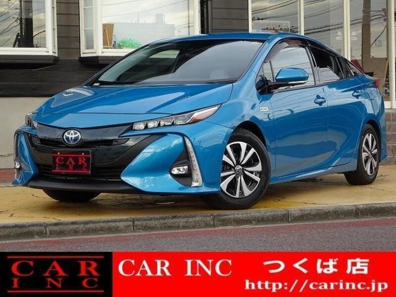TOYOTA PRIUS PHV