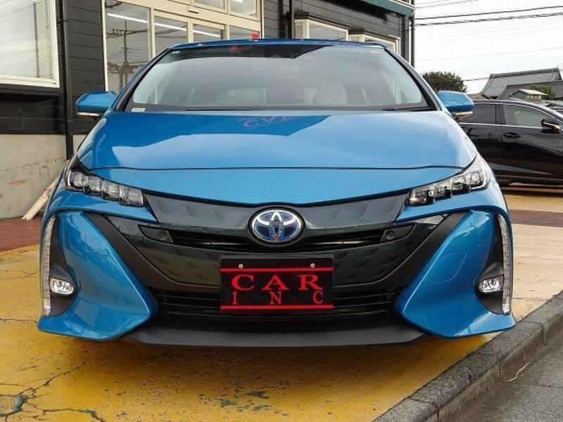 PRIUS PHV