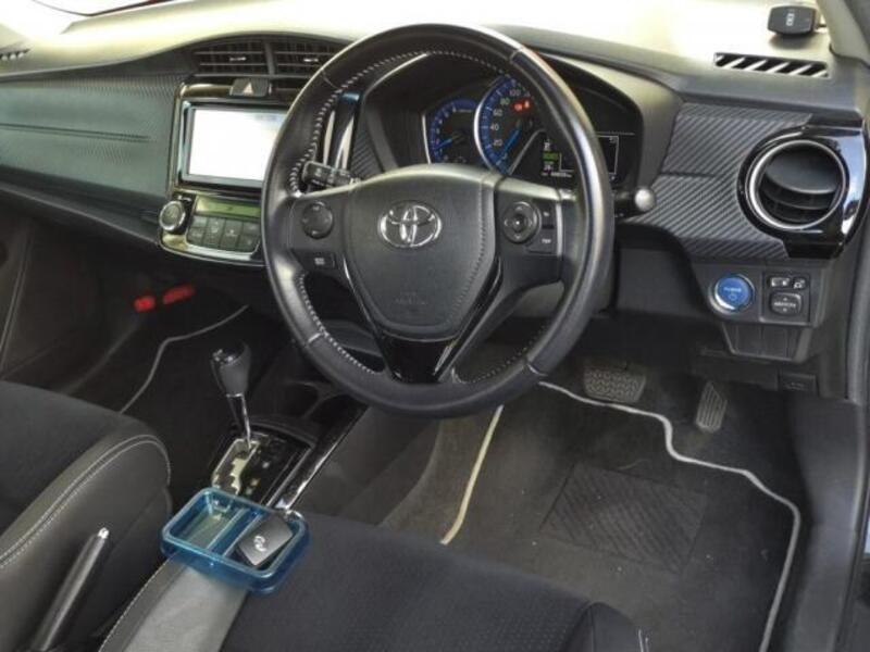 COROLLA FIELDER