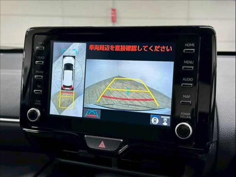YARIS CROSS