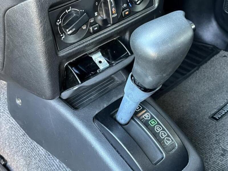 PAJERO MINI