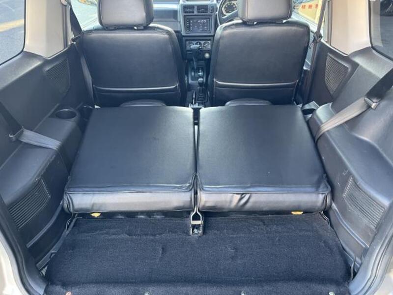 PAJERO MINI
