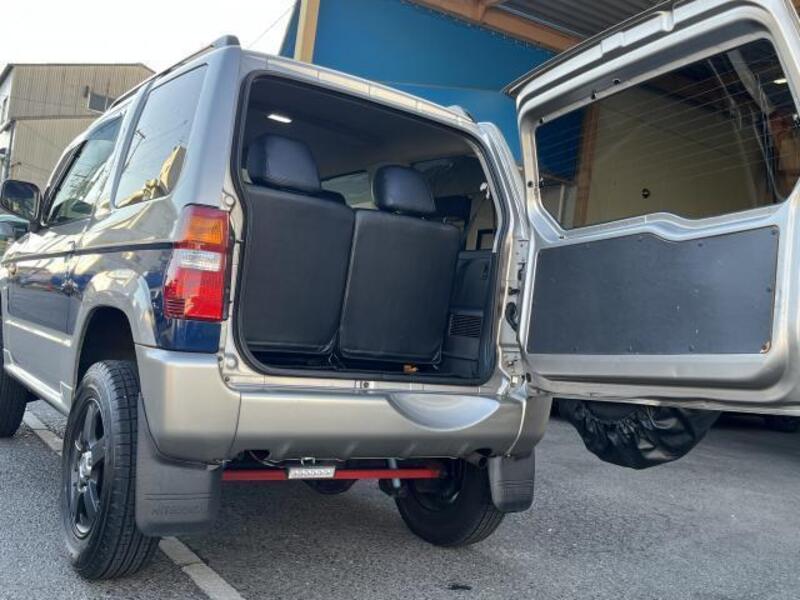 PAJERO MINI