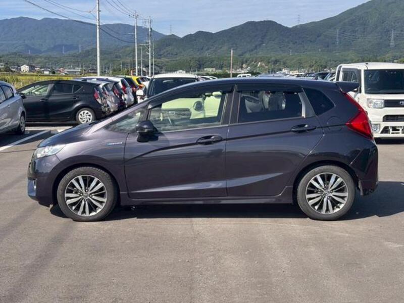 FIT HYBRID