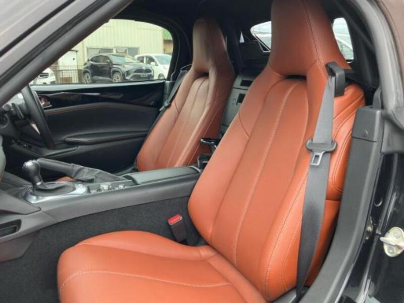 ROADSTER