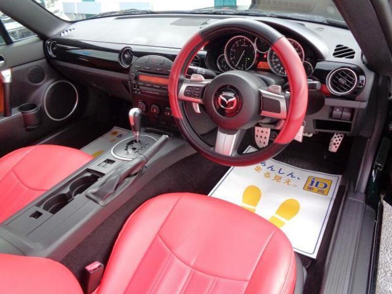 ROADSTER