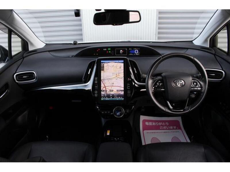 PRIUS PHV