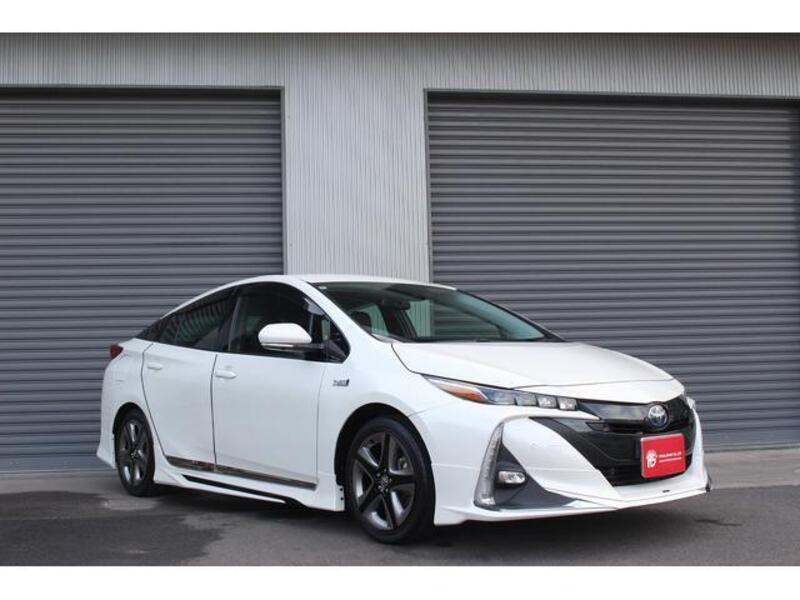 PRIUS PHV