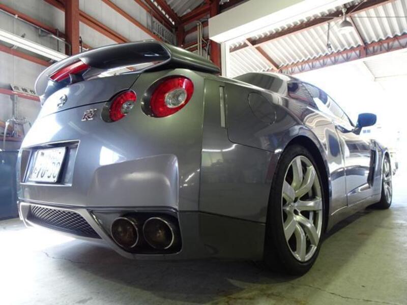 GT-R