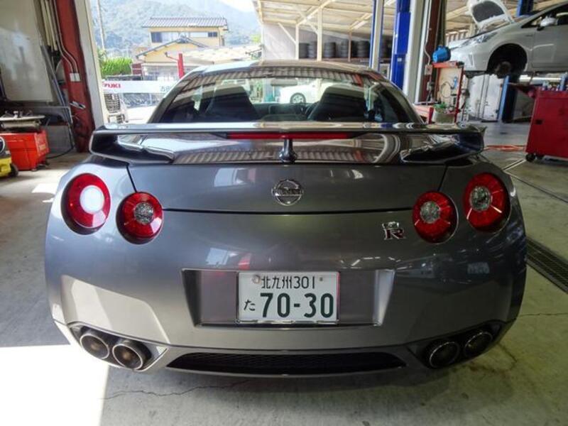 GT-R