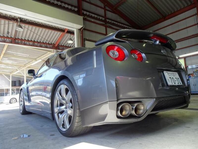 GT-R