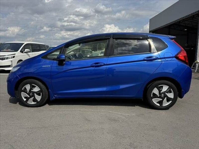 FIT HYBRID