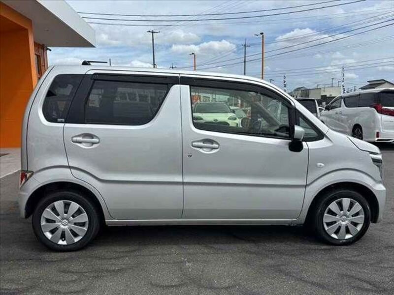WAGON R