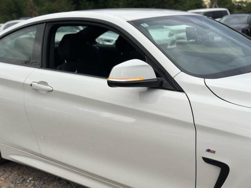 4 SERIES