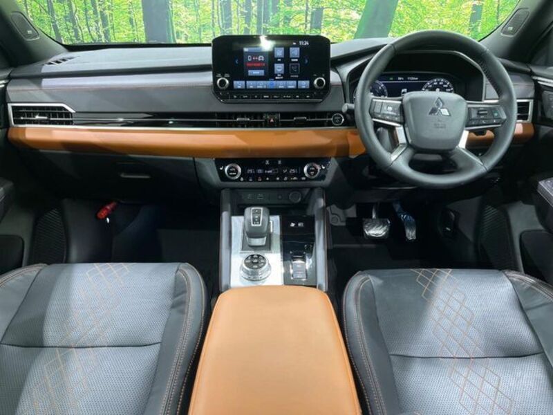 OUTLANDER PHEV