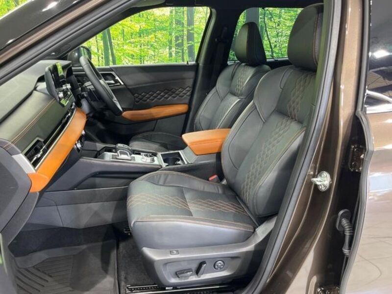 OUTLANDER PHEV