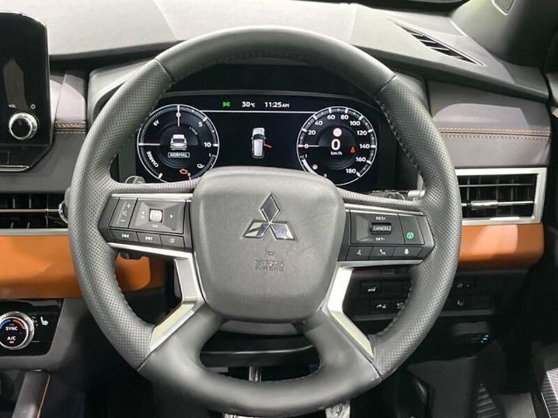 OUTLANDER PHEV