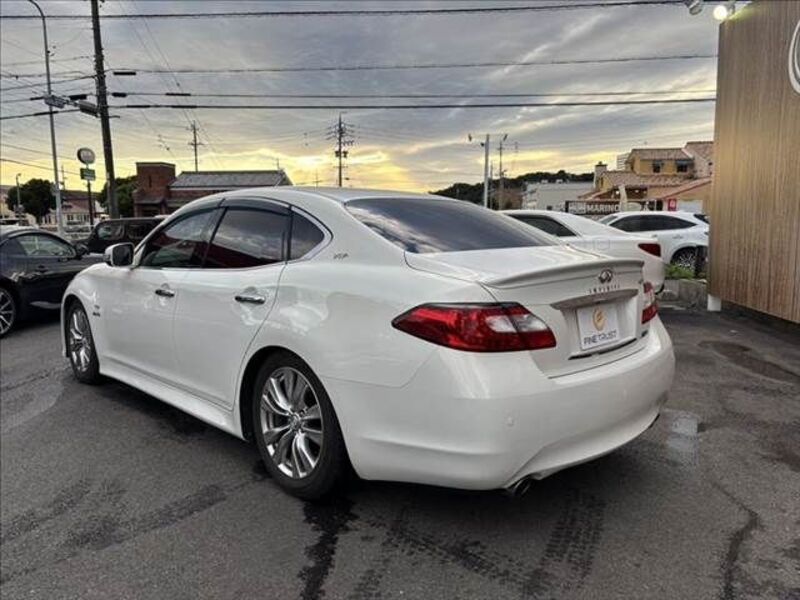 FUGA HYBRID