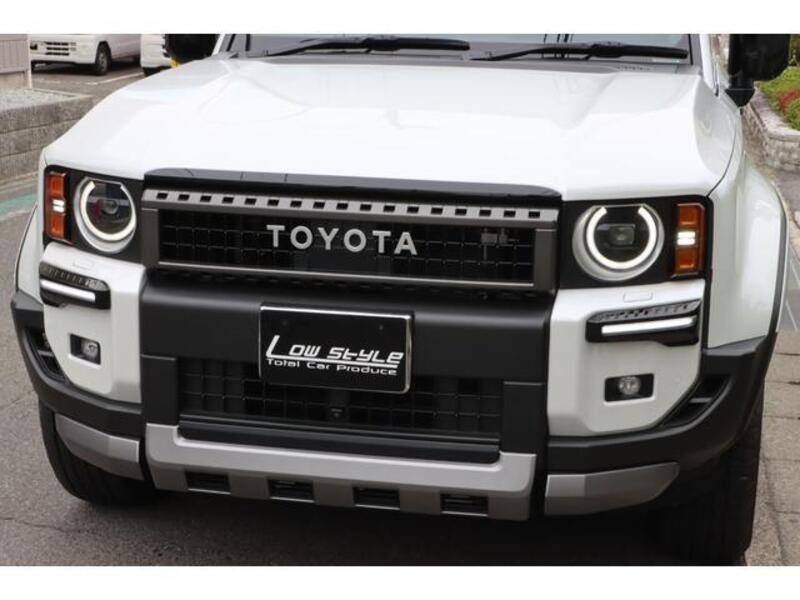 LAND CRUISER 250