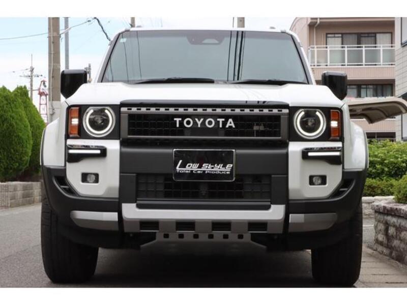 LAND CRUISER 250