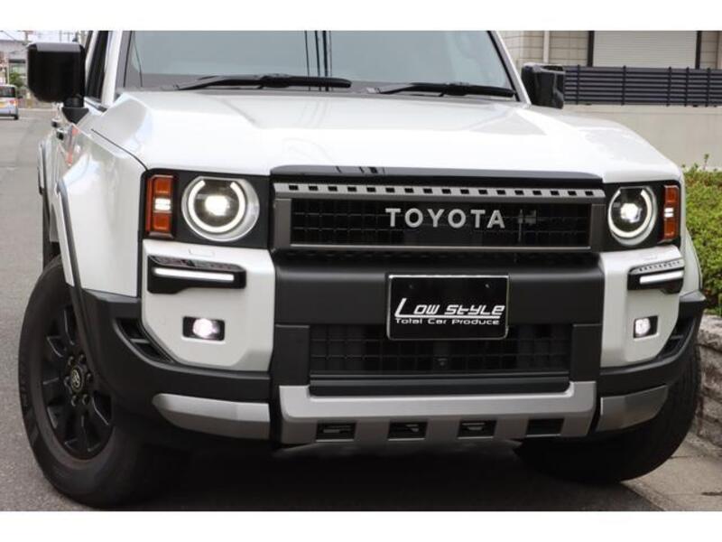 LAND CRUISER 250