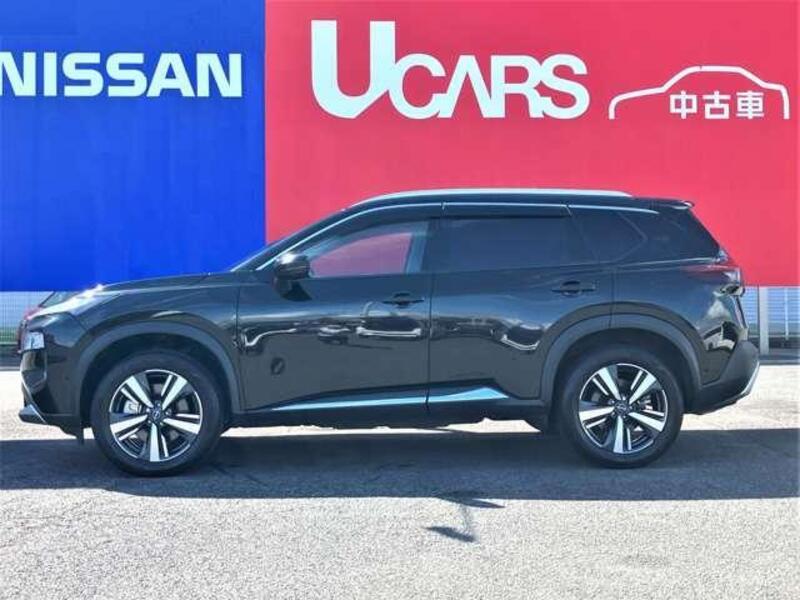 X-TRAIL