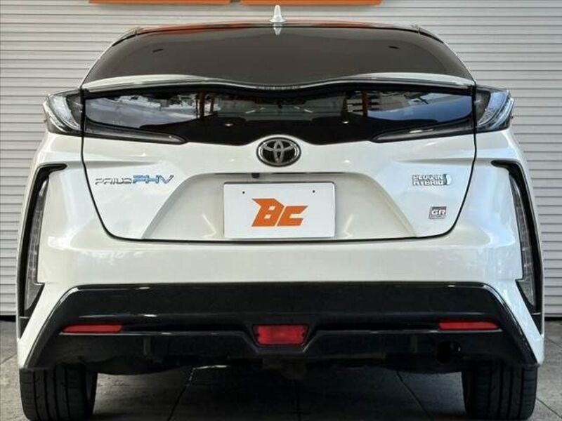 PRIUS PHV