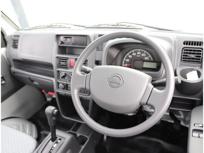 CLIPPER TRUCK