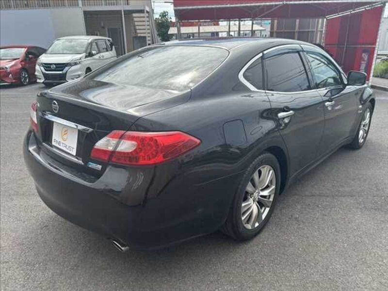 FUGA HYBRID