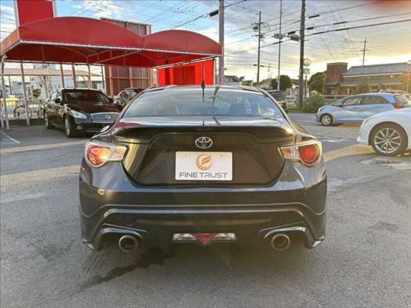 86