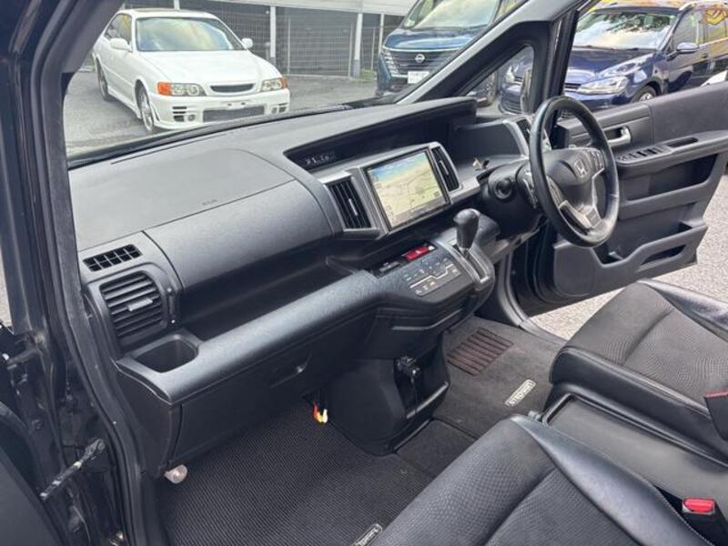 STEPWAGON SPADA