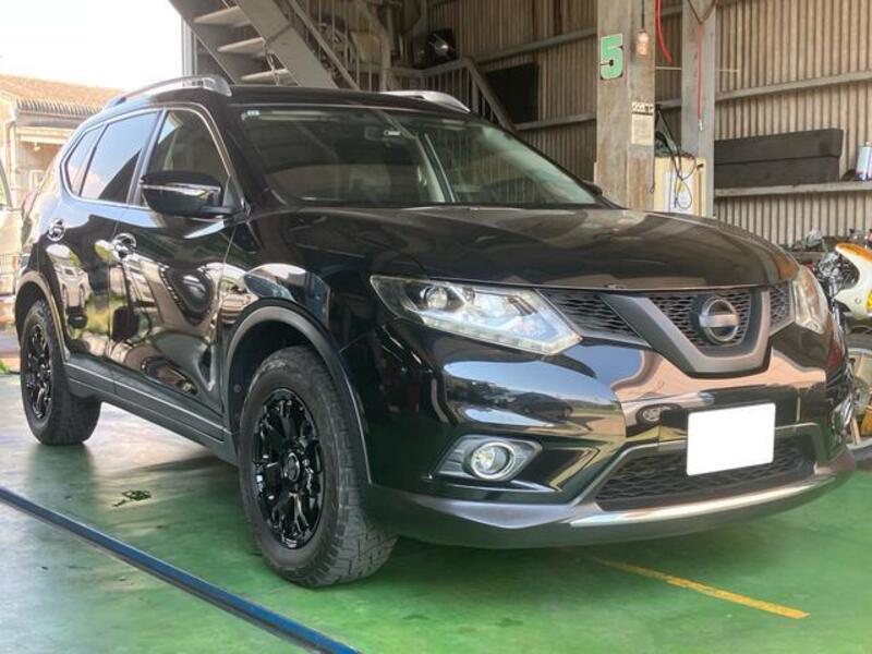 X-TRAIL-0
