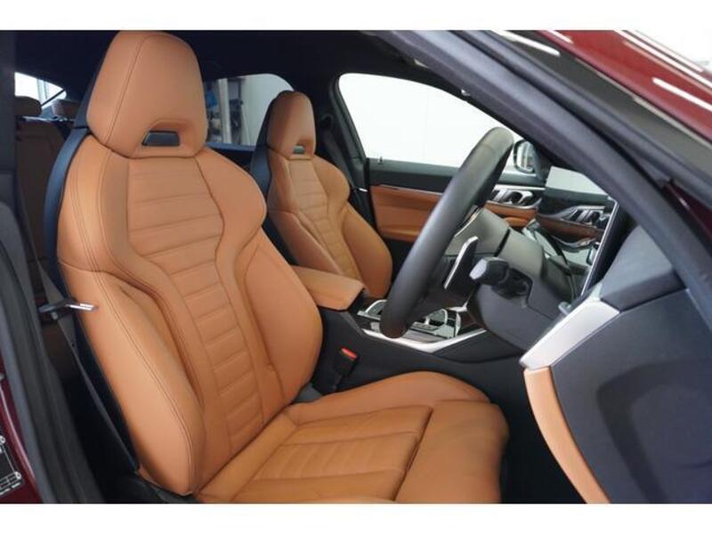 4 SERIES