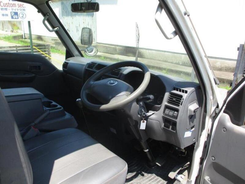 BONGO VAN