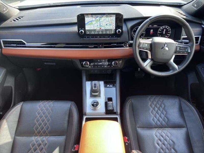 OUTLANDER PHEV
