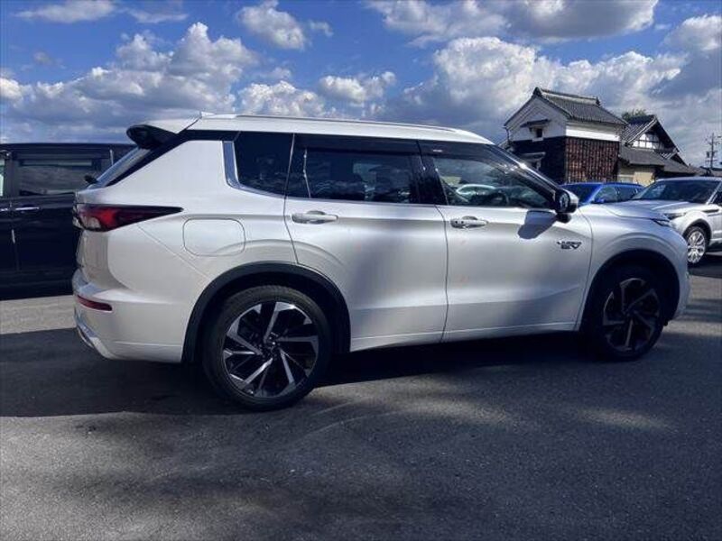 OUTLANDER PHEV