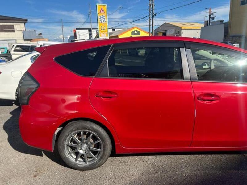 PRIUS ALPHA