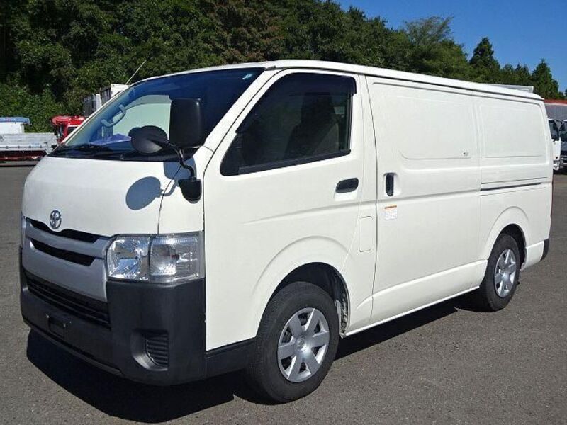 HIACE-0