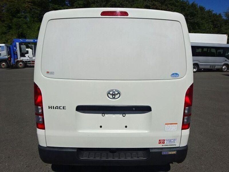 HIACE