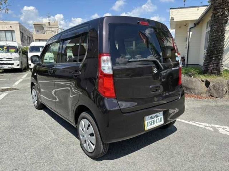 WAGON R
