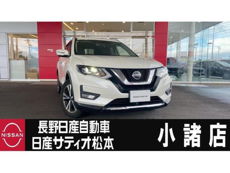 X-TRAIL-0