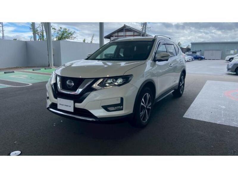 X-TRAIL