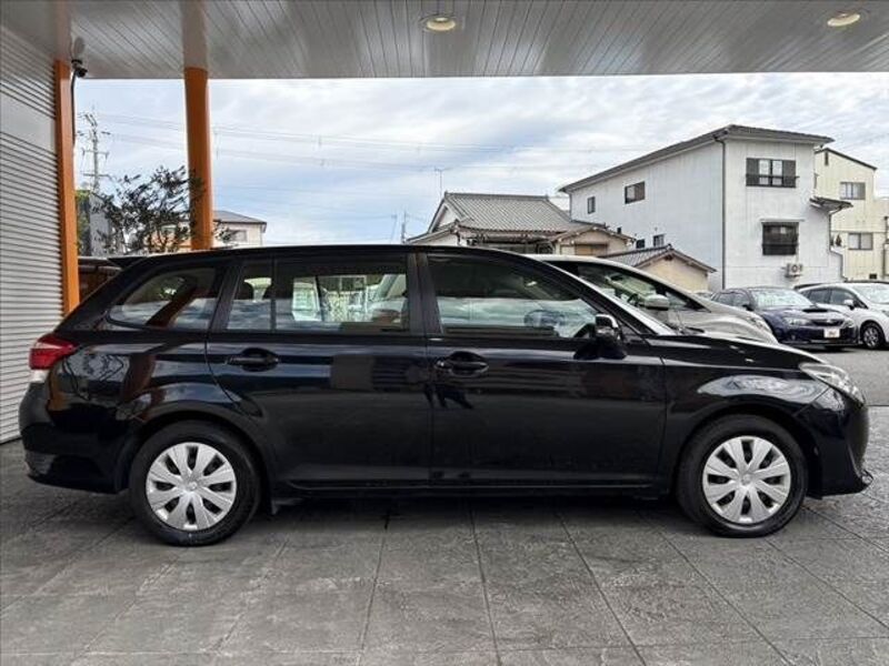 COROLLA FIELDER