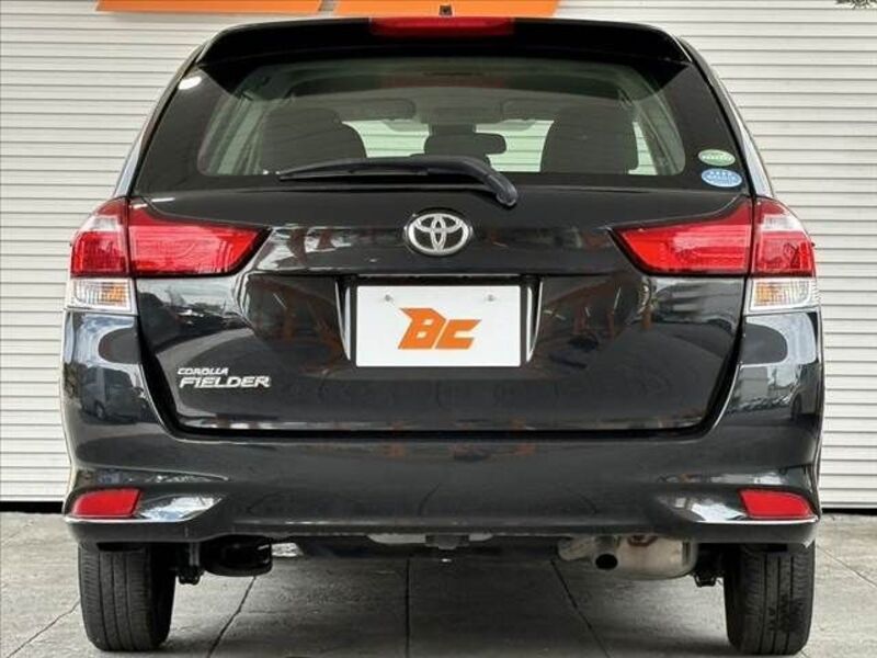 COROLLA FIELDER