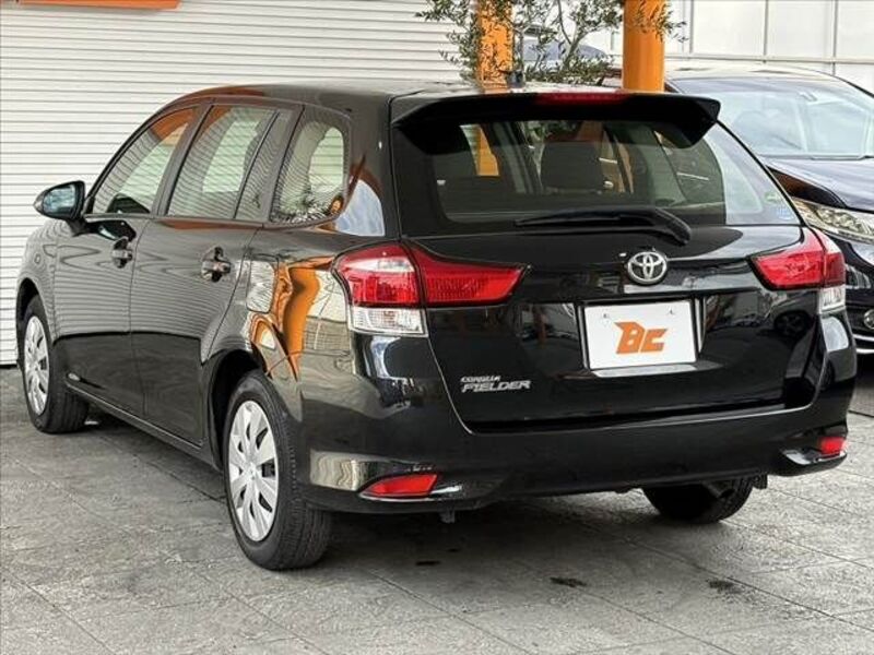 COROLLA FIELDER