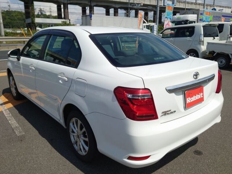 COROLLA AXIO
