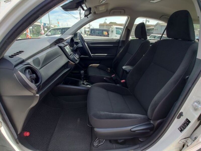 COROLLA AXIO