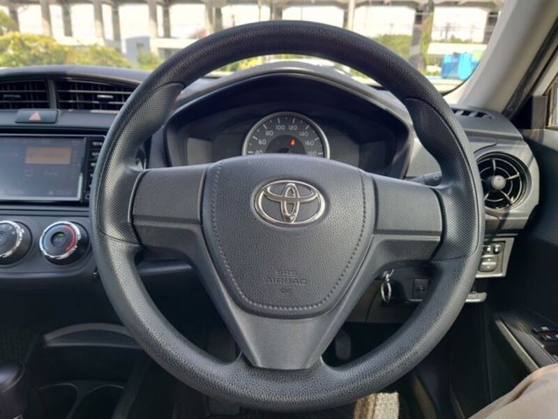 COROLLA AXIO