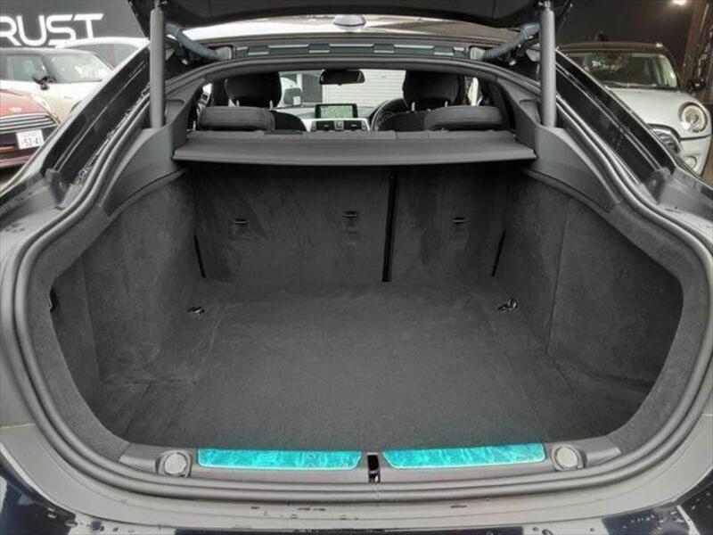4 SERIES
